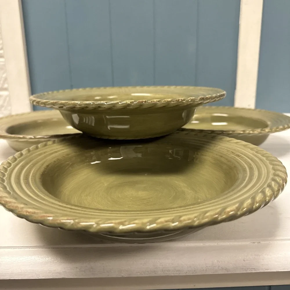 Set‎ Of 4 Z Gallerie LUCCA Rope Pattern Pasta Soup Bowls Green 10.5
